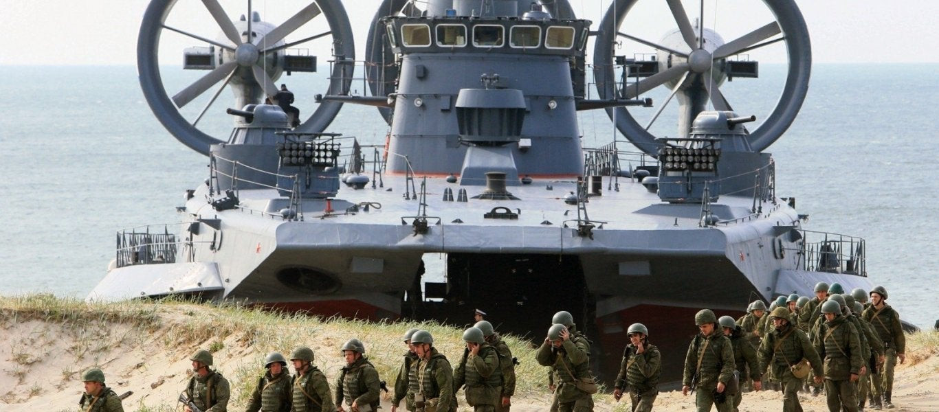 Ξεκινά εκ νέου η παραγωγή και η ένταξη στο ρωσικό Ναυτικό των Zubr: «Έχουν μοναδικά χαρακτηριστικά»!